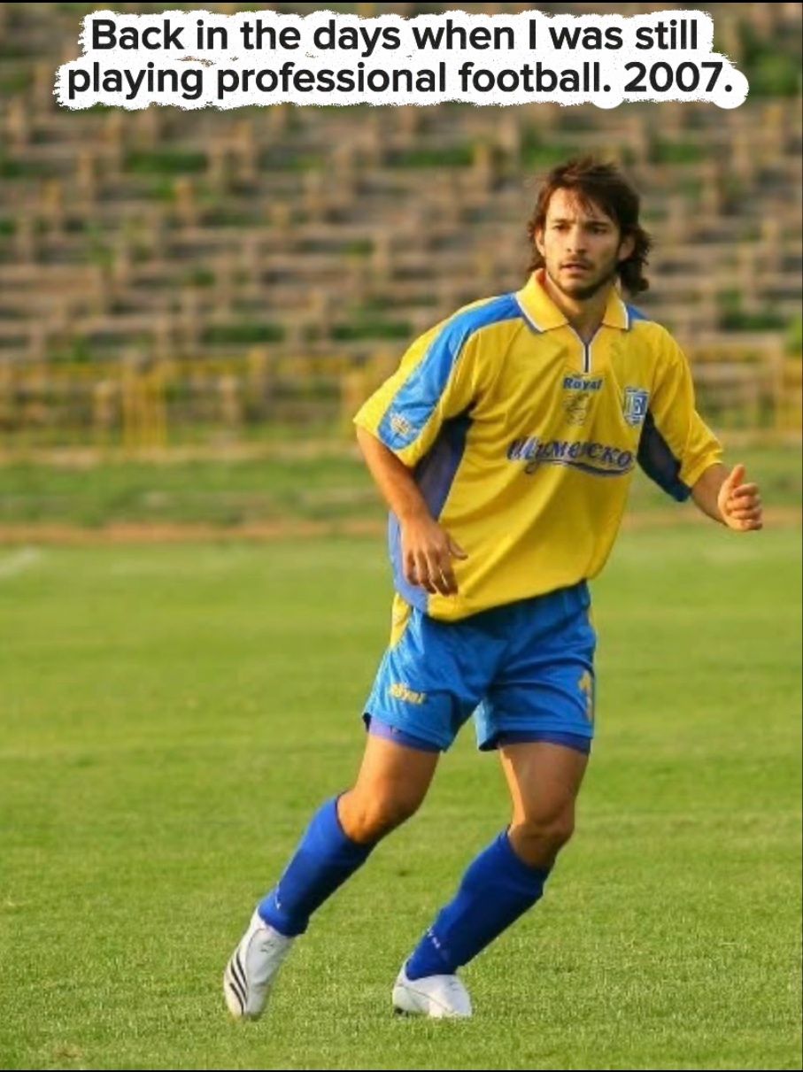 Hristo Banchev playing professional football in 2007